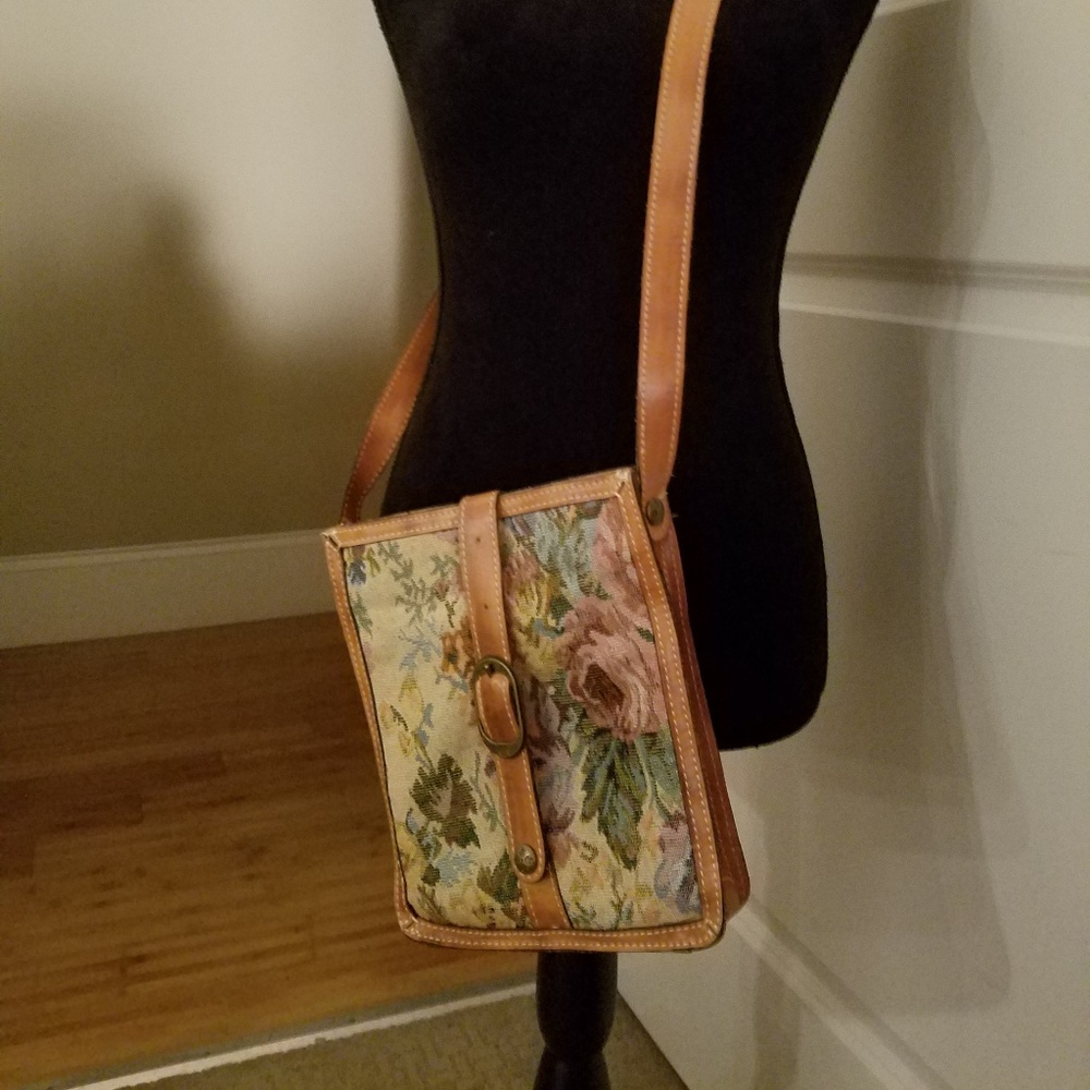 Patricia Nash Venezia Tapestry Cross Body Purse